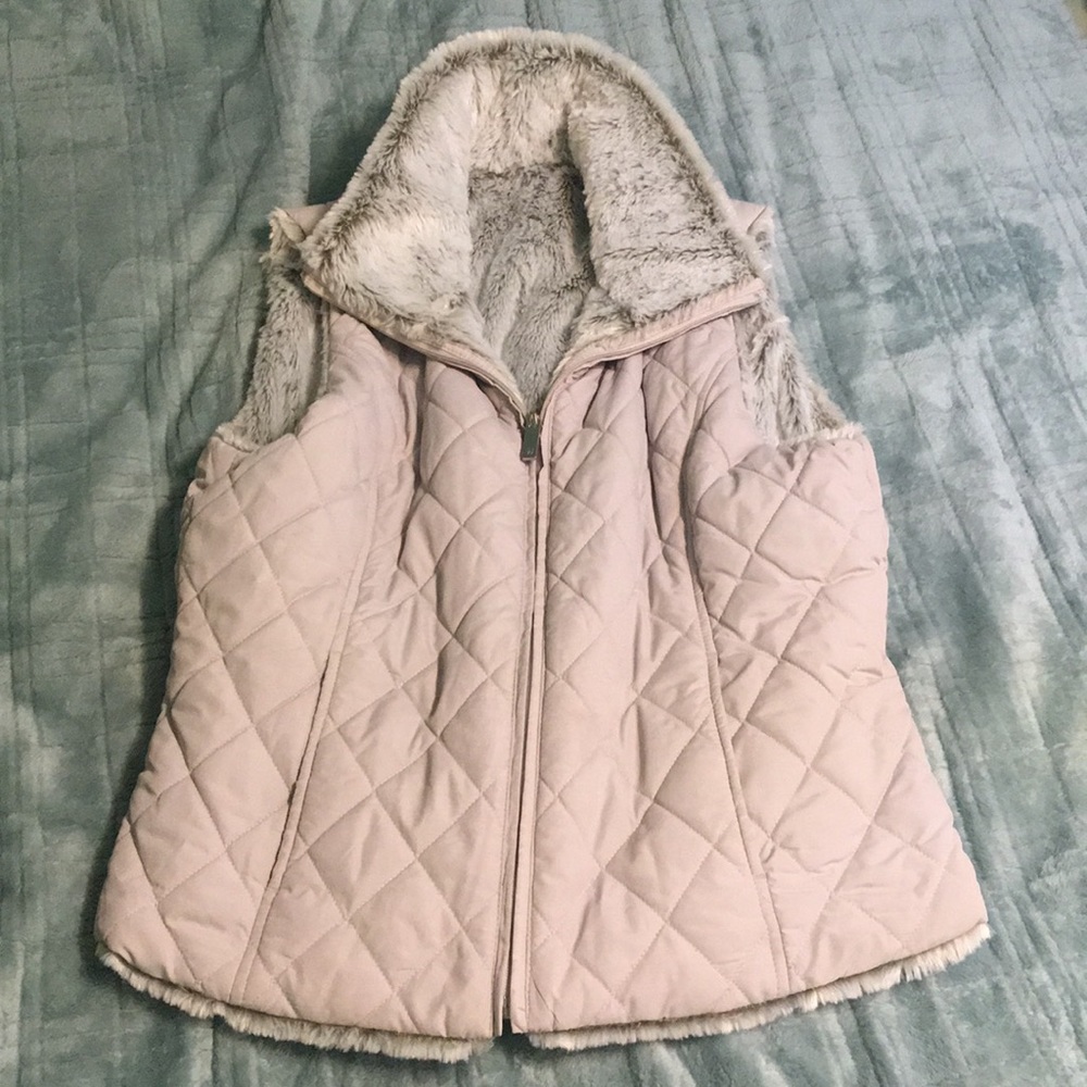 Reversible vest